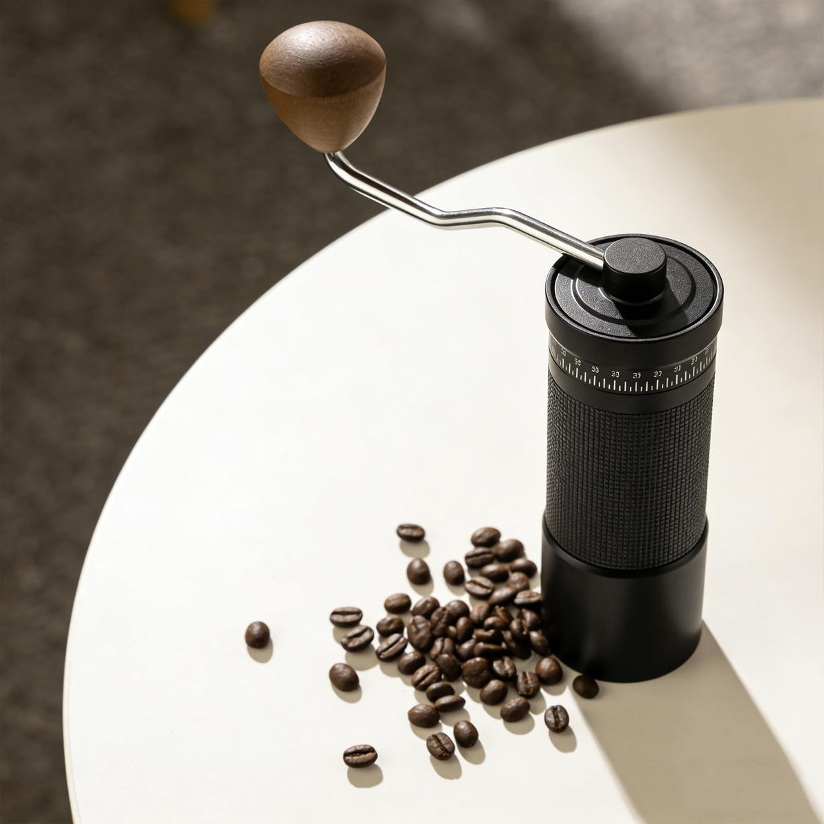 Manual Coffee Grinder with Stainless Steel Conical Burr Q18258