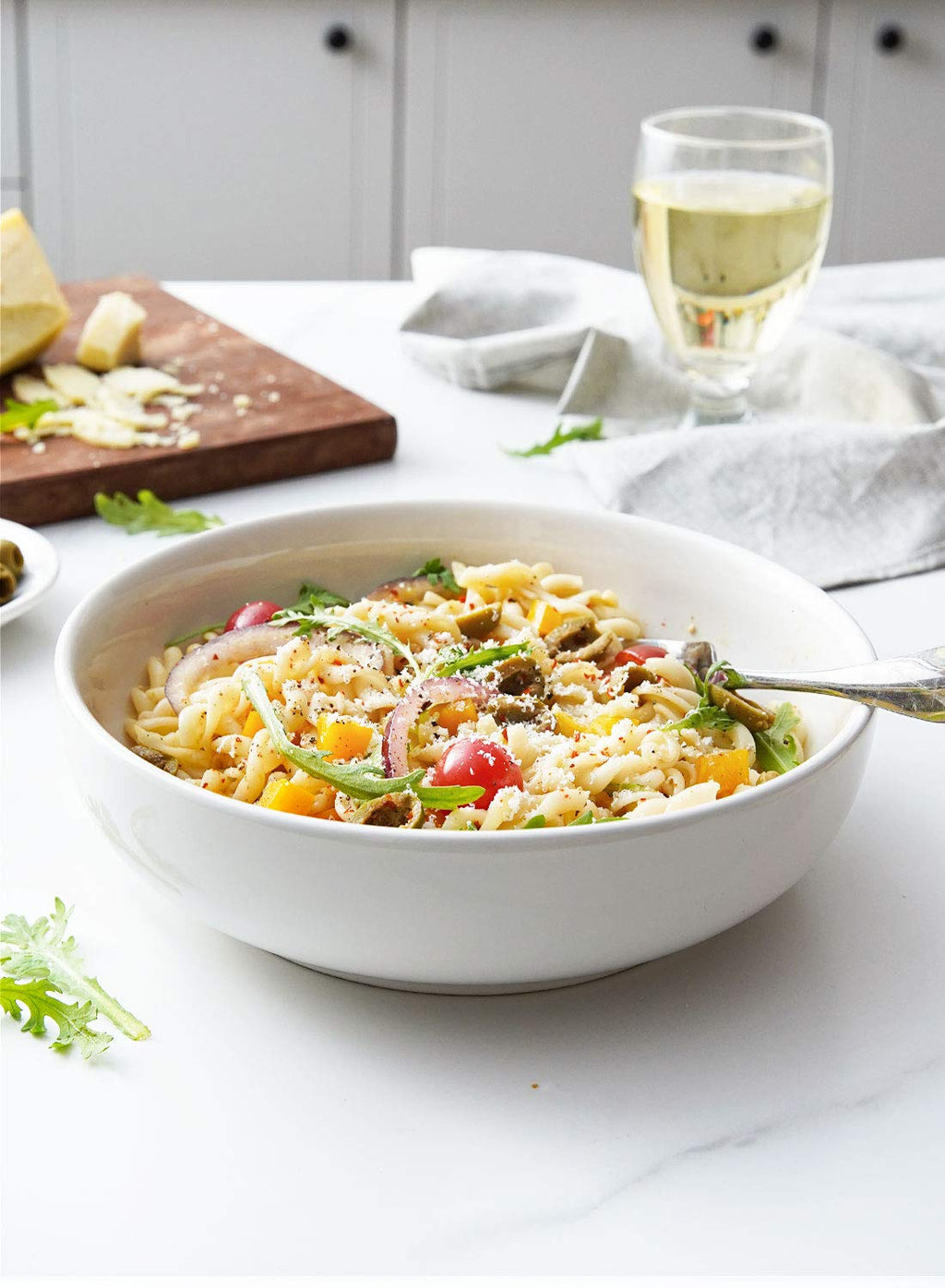45 oz White Pasta Bowls Set of 4 U414818