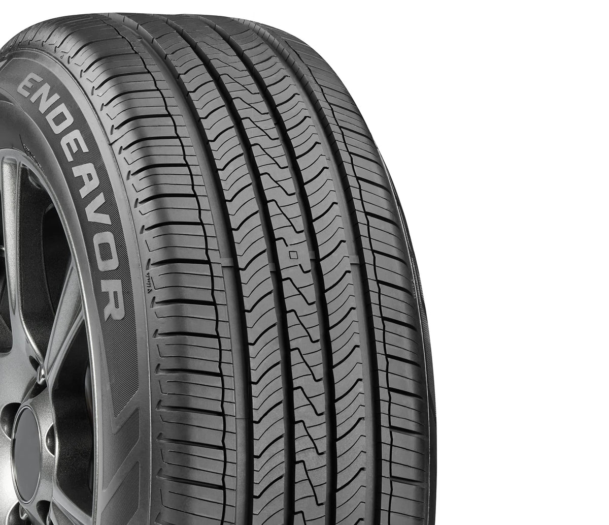 All-Season 215/60R16 95V Tire D77794