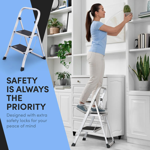 2-Step Folding Steel Ladder with Anti-Slip Platform H91816