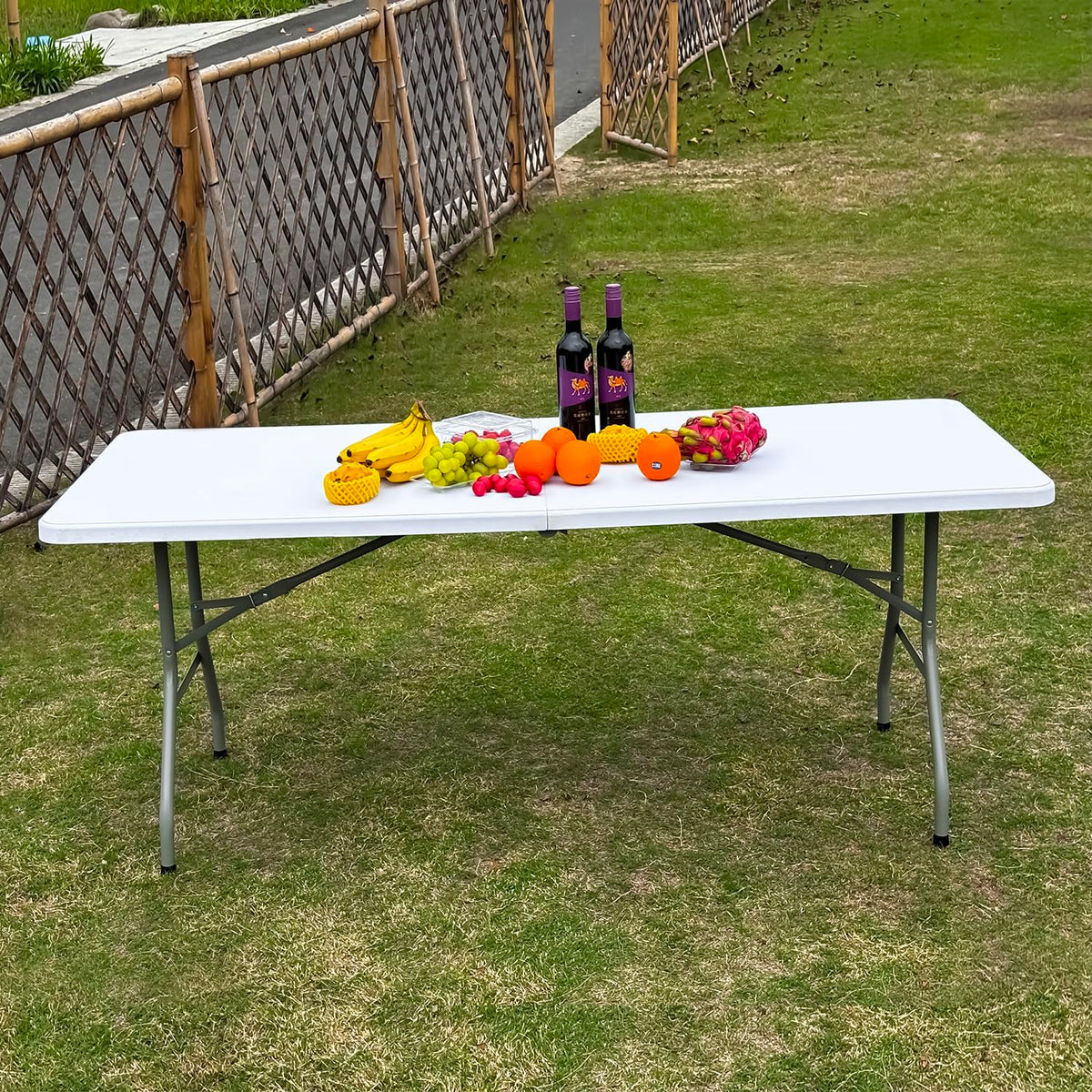 White Folding Table B786